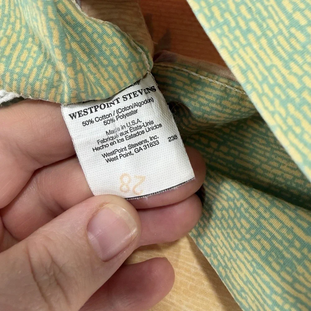 Westpoint Stevens King Size Sheet Set 4 Pc EUC Aztec Yellow Pastels 90s Retro